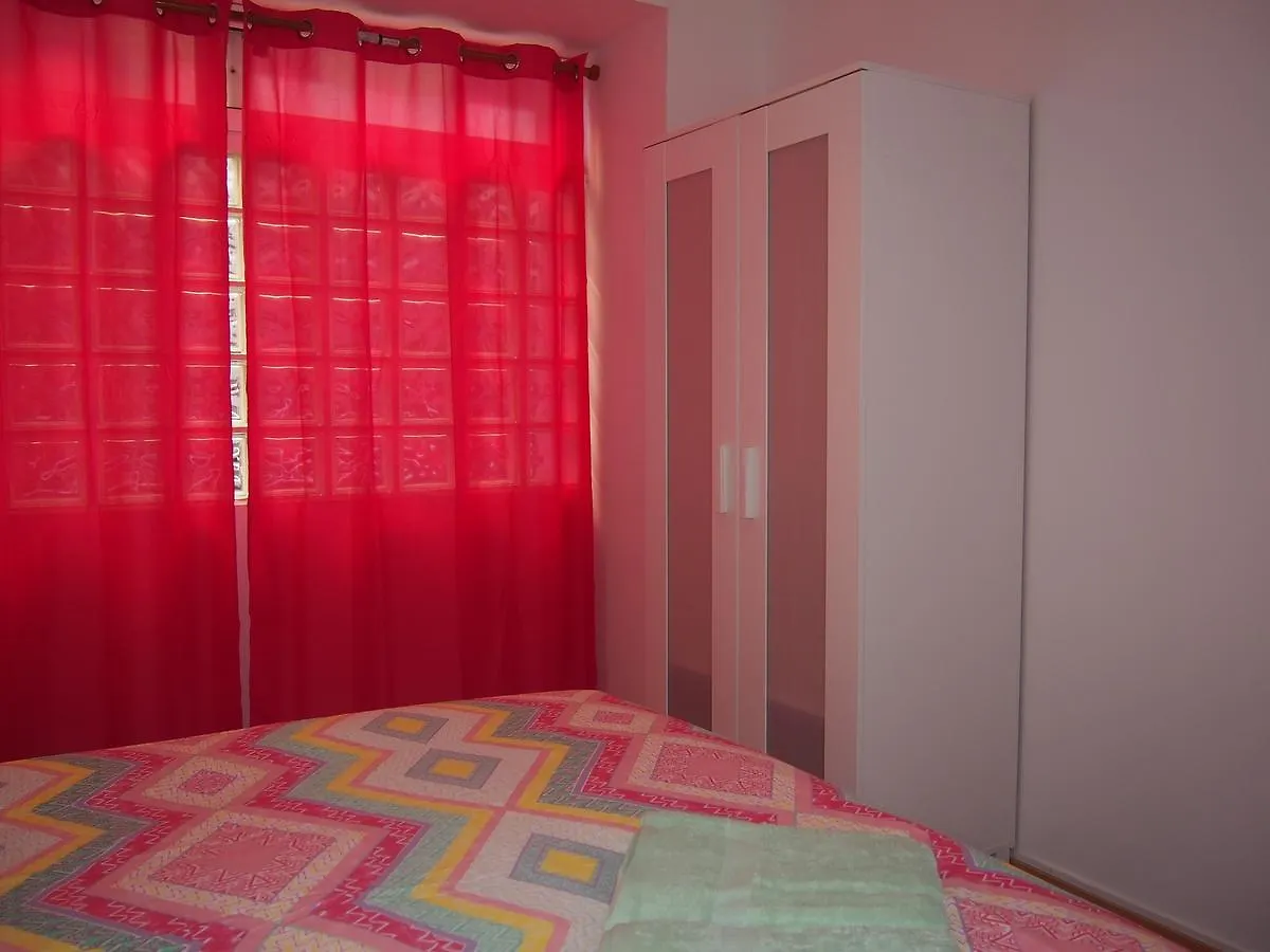 Barcelona Rooms Rent 10